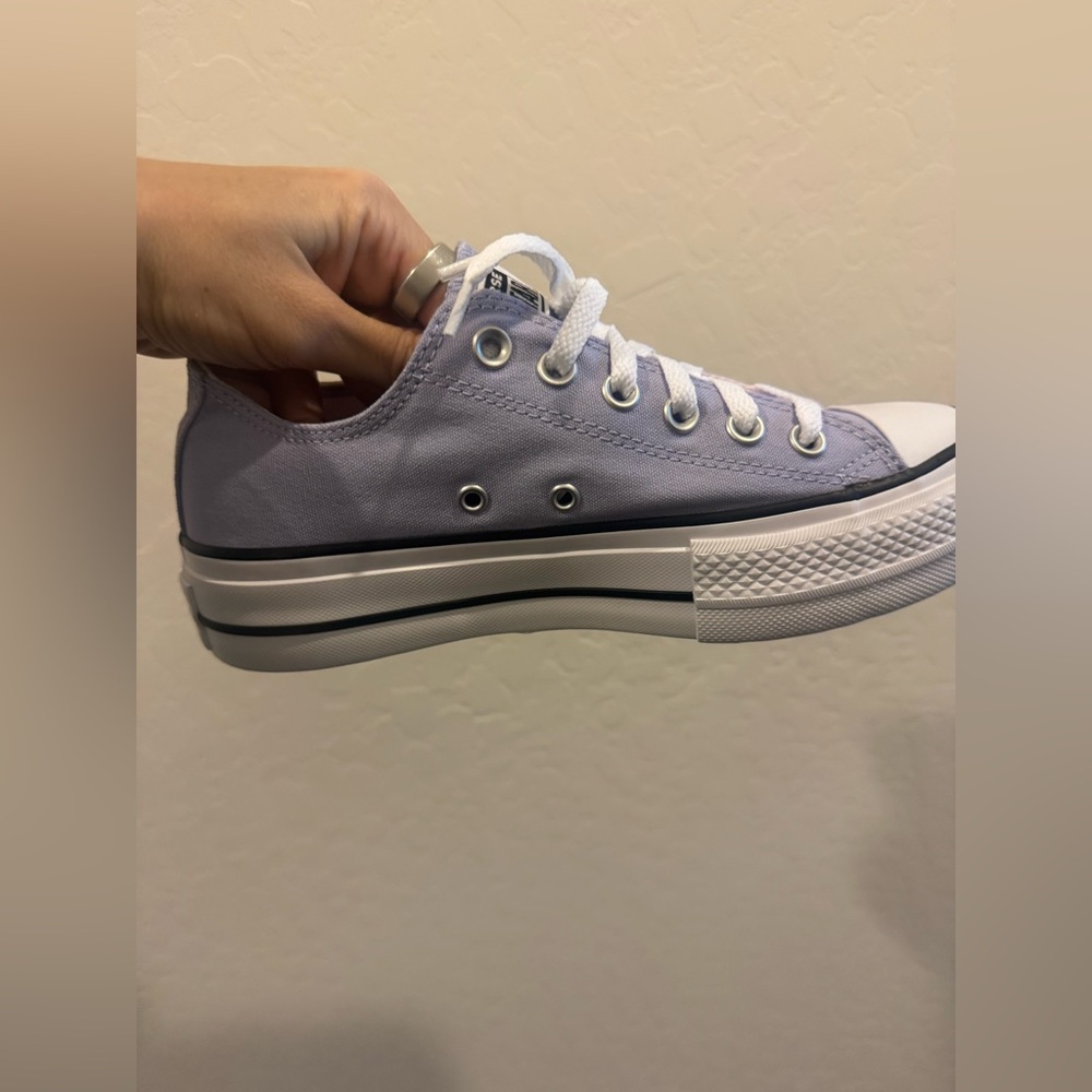 NIB Custom Chuck Taylor All Star Lift Platform - Picture 4 of 6